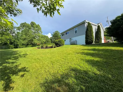 Exterior - 81 Baltimore St, Irwin, PA 15642 photo 10 of 12