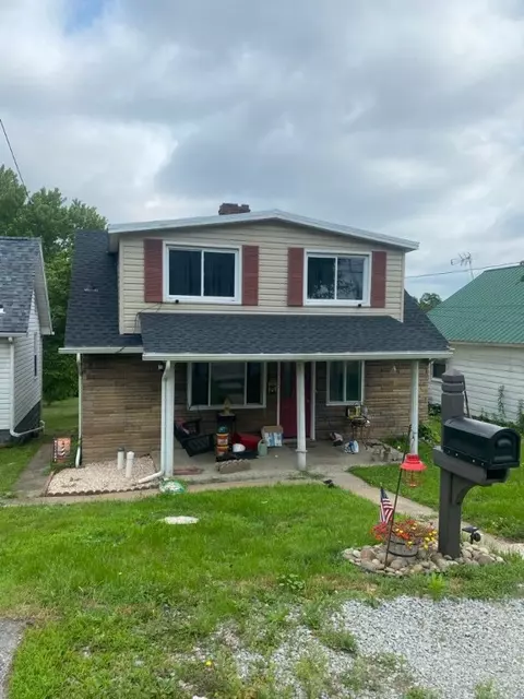 232 Fairview Ave, Masontown, PA 15461