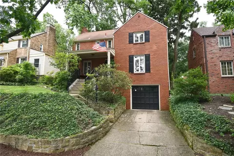 317 Fieldbrook Dr, Pittsburgh, PA 15228