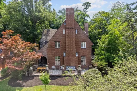 1808 Beechwood Blvd, Pittsburgh, PA 15217