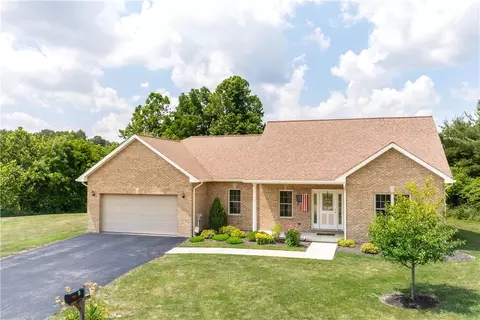 5 William Penn St, Uniontown, PA 15401