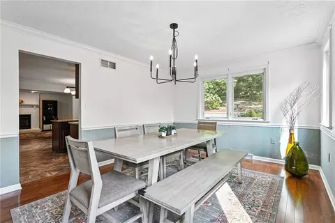 Dining - 275 Jefferson St, Export, PA 15632 photo 2 of 2