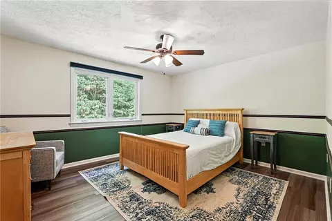 Bedroom - 275 Jefferson St, Export, PA 15632 photo 2 of 6