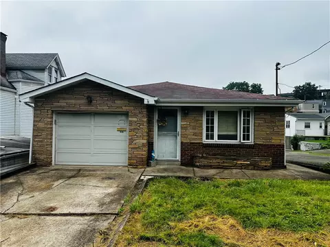 46 Maytide St, Pittsburgh, PA 15227