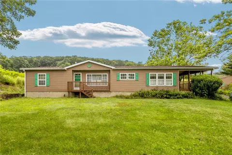 290 Pumpkin Hollow Rd, Georgetown, PA 15043