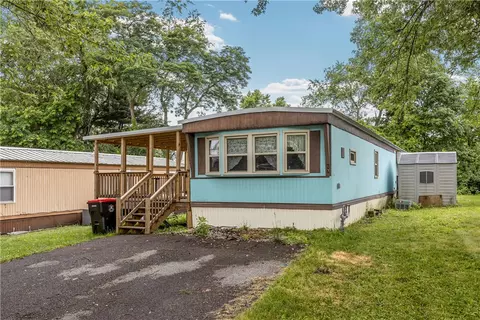 17 Sheryl Dr, Pittsburgh, PA 15205