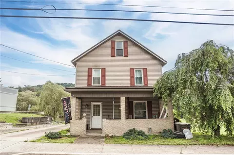 192 Main St, Plumville, PA 16246