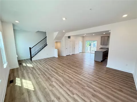 Living - 179 Lockheed Dr, Coraopolis, PA 15108 photo 2 of 2