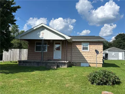 184 Chestnut St, Coral, PA 15731