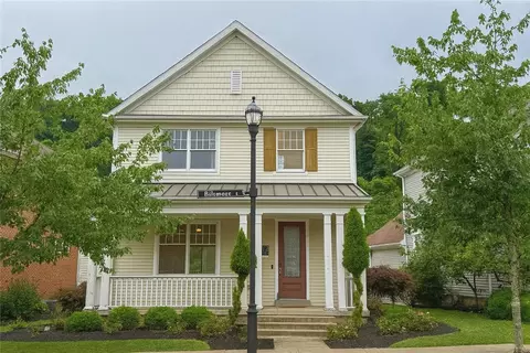1527 Biltmore Ln, Pittsburgh, PA 15217