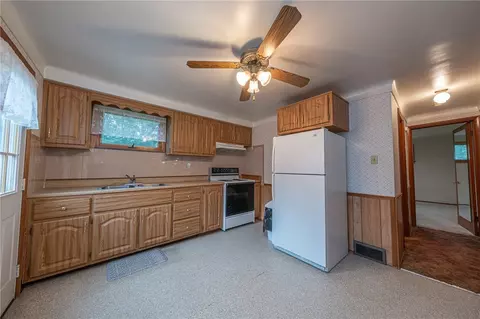 Entry Way - 246 Maple Dr, Monroeville, PA 15146 photo 1 of 1