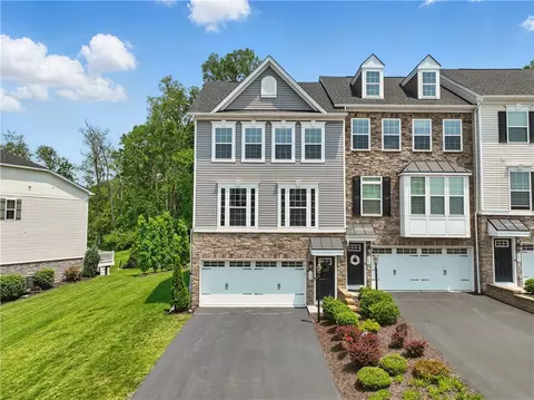 150 Cole Dr, Mckees Rocks, PA 15136