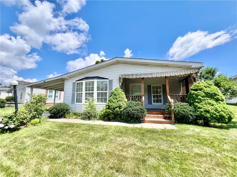 39102 Marisa Ct, Pittsburgh, PA 15239