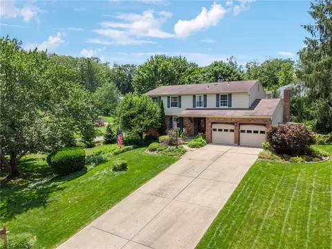 456 Oaklawn Dr, Pittsburgh, PA 15241