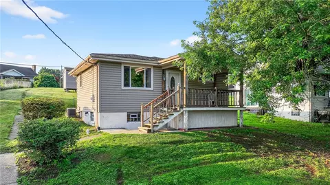 515 Wylie Ave, Elizabeth, PA 15037