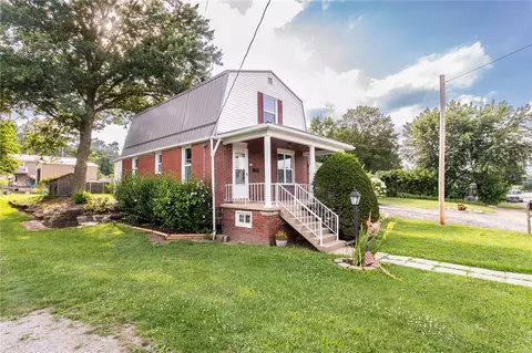 714 S 11th St, Connellsville, PA 15425