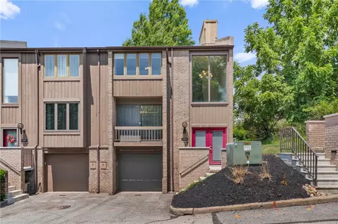 108 Locust Ct, Pittsburgh, PA 15237