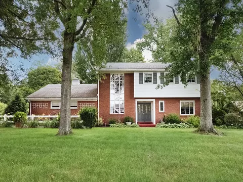 2848 Brodhead Rd, Aliquippa, PA 15001