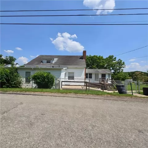 76 Foch Cir, Nemacolin, PA 15351