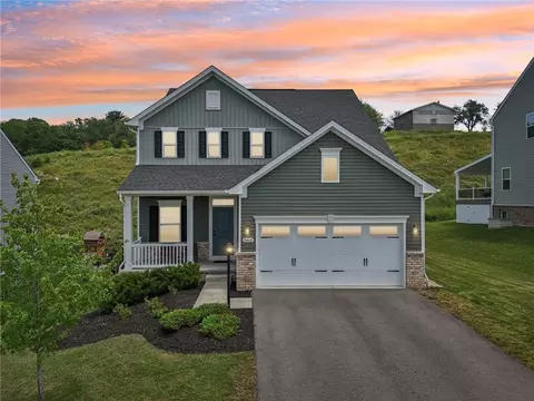 4404 Yorktown Dr, Mcdonald, PA 15057