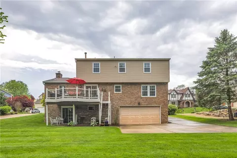151 Carmella Dr, Irwin, PA 15642 photo 5