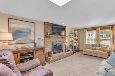 151 Carmella Dr, Irwin, PA 15642 photo 19
