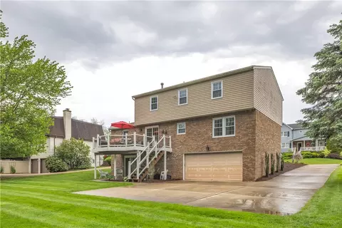 151 Carmella Dr, Irwin, PA 15642 photo 3