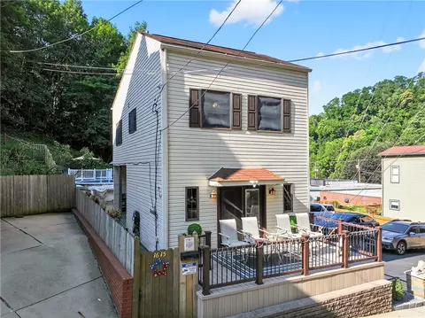 1615 Wicklines Ln, Pittsburgh, PA 15212