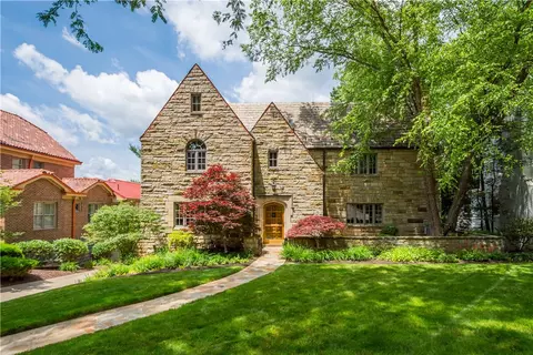 60 Longuevue Dr, Pittsburgh, PA 15228