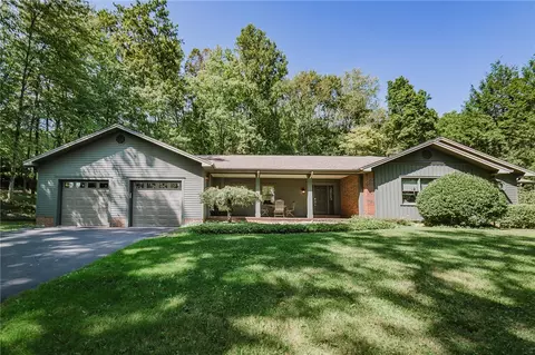2220 Warren Rd, Indiana, PA 15701