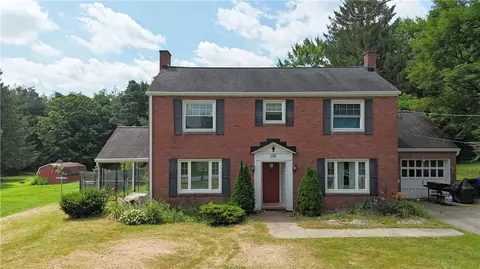 138 W Main St, Greenville, PA 16125