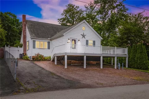 789 N Edgewood Ave, Somerset, PA 15501