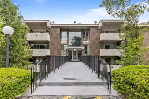 3305 Charlemagne Cir, Pittsburgh, PA 15237