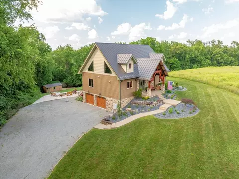 Exterior - 2780 Ipnar Rd, Irwin, PA 15642 photo 2 of 11