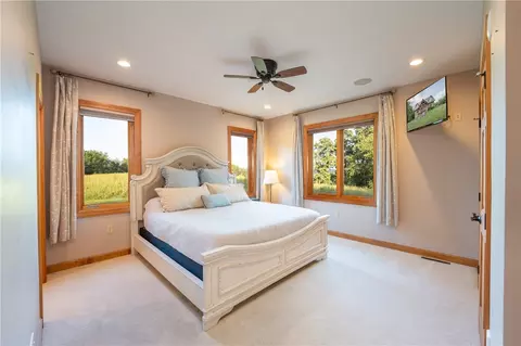 Bedroom - 2780 Ipnar Rd, Irwin, PA 15642 photo 1 of 6
