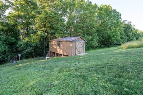 Exterior - 2780 Ipnar Rd, Irwin, PA 15642 photo 11 of 11