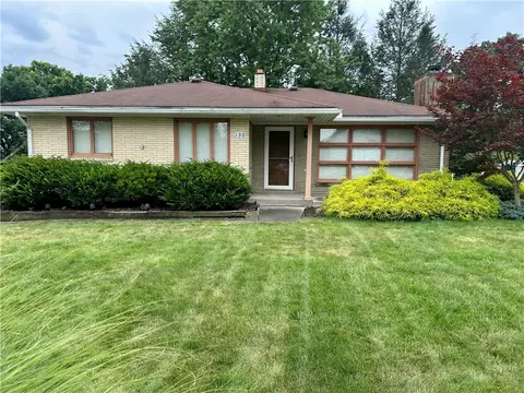 130 Overlook Dr, Beaver, PA 15009