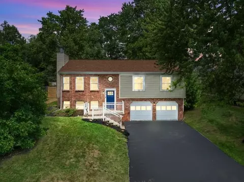 3415 Cedar Glen Dr, Allison Park, PA 15101