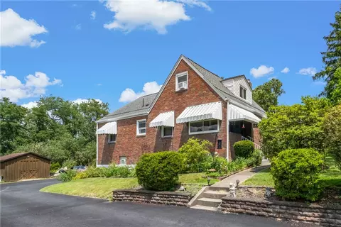 8 Harmar Dr, Cheswick, PA 15024
