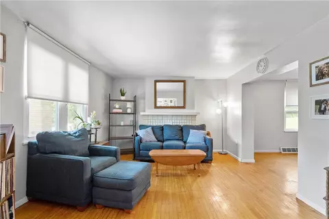 2102 Vodeli St, Pittsburgh, PA 15216 photo 7