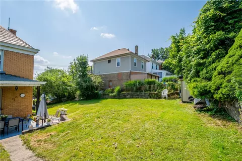 2102 Vodeli St, Pittsburgh, PA 15216 photo 30