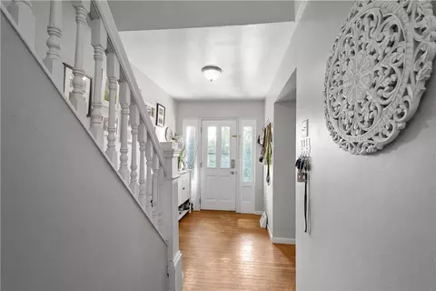 2102 Vodeli St, Pittsburgh, PA 15216 photo 5