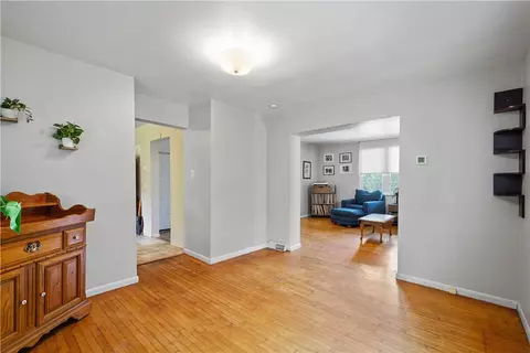 2102 Vodeli St, Pittsburgh, PA 15216 photo 10
