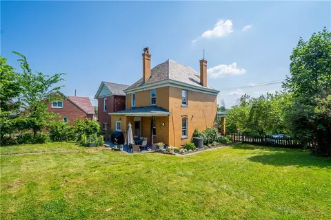 2102 Vodeli St, Pittsburgh, PA 15216 photo 29
