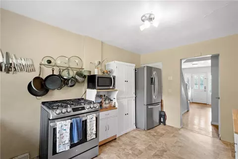 2102 Vodeli St, Pittsburgh, PA 15216 photo 13