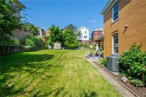 2102 Vodeli St, Pittsburgh, PA 15216 photo 31