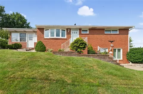 1117 Waverly Dr, Latrobe, PA 15650