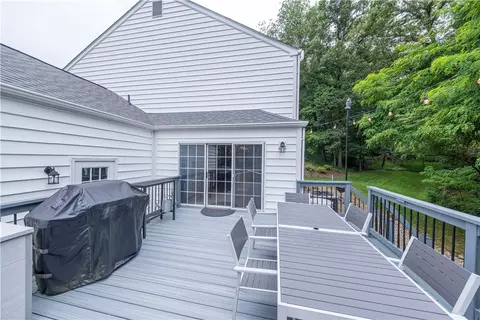 314 Westburn Ct, Seven Fields, PA 16046 photo 32