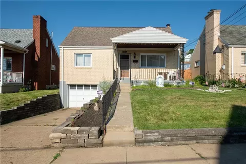 1819 Sundeman St, Pittsburgh, PA 15212