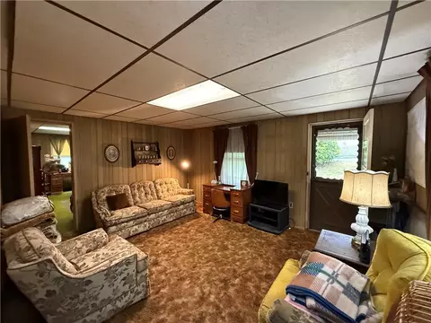 66 Beech St, Muse, PA 15350 photo 3